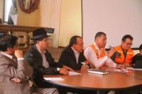 Alcalde Héctor Gutiérrez, Prefecto Jorge Guamán Coronel, Gobernador Fernando Suárez y Pablo Morillo, Coordinador SNGR Zona 3