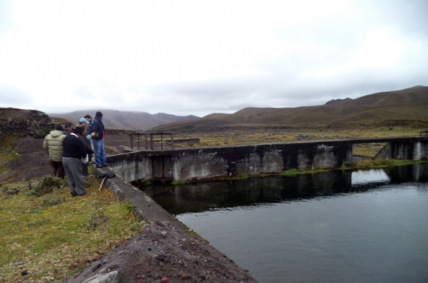 Inspección y recorrido  del Canal Alumies parte alta.