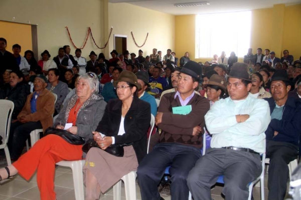 Cotopaxi markapak apuk mashi Jorge Guamán kay ayllu llaktakunawan tantanakuyta charirkami.Panzaleo,  Mulalillo,  Cusubamba, Antonio José Holguín