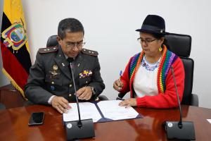 Prefectura de Cotopaxi y la Universidad de las Fuerzas Armadas ESPE suscribieron compromiso para trabajar