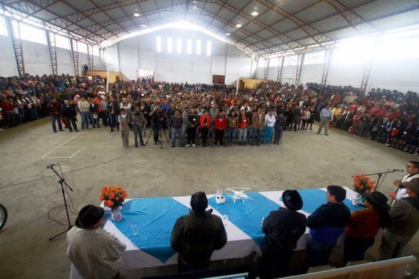 Regantes de los canales Alumies, Norte y Jiménez Cevallos