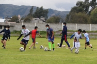 Niños y niñas regresaron a la práctica del futbol en la reactivación de las escuelas deportivas del GPC 