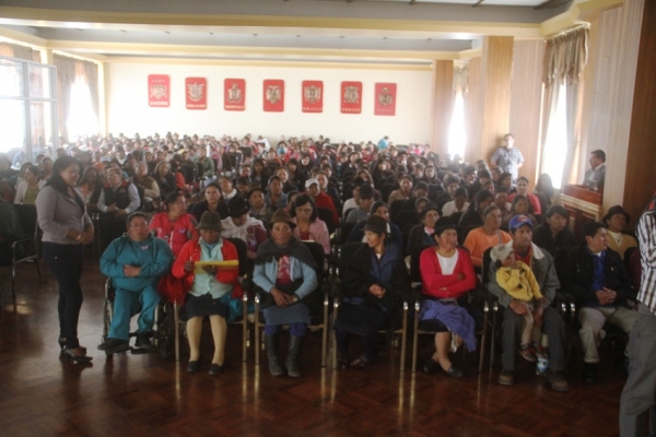 Gobierno Provincial realizó caminata y foro por el Día Internacional de la Mujer