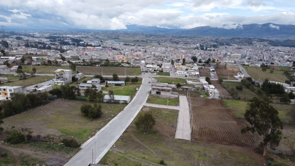 Adoquinados cambian la imagen del barrio El Panecillo de Loma Grande